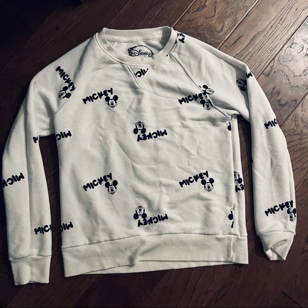 Authentic Disney Mickey Mouse Graphic Cozy Pullover Sweater | Comfy Size Medium